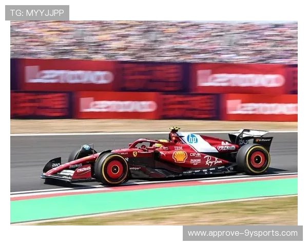 F1赛季精彩回顾：红牛车队卫冕成功 汉密尔顿挑战新高